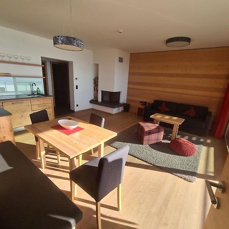 Pölling Apartment Panoramablick Gerlitzen Inkl Hotelanbindung מראה חיצוני תמונה